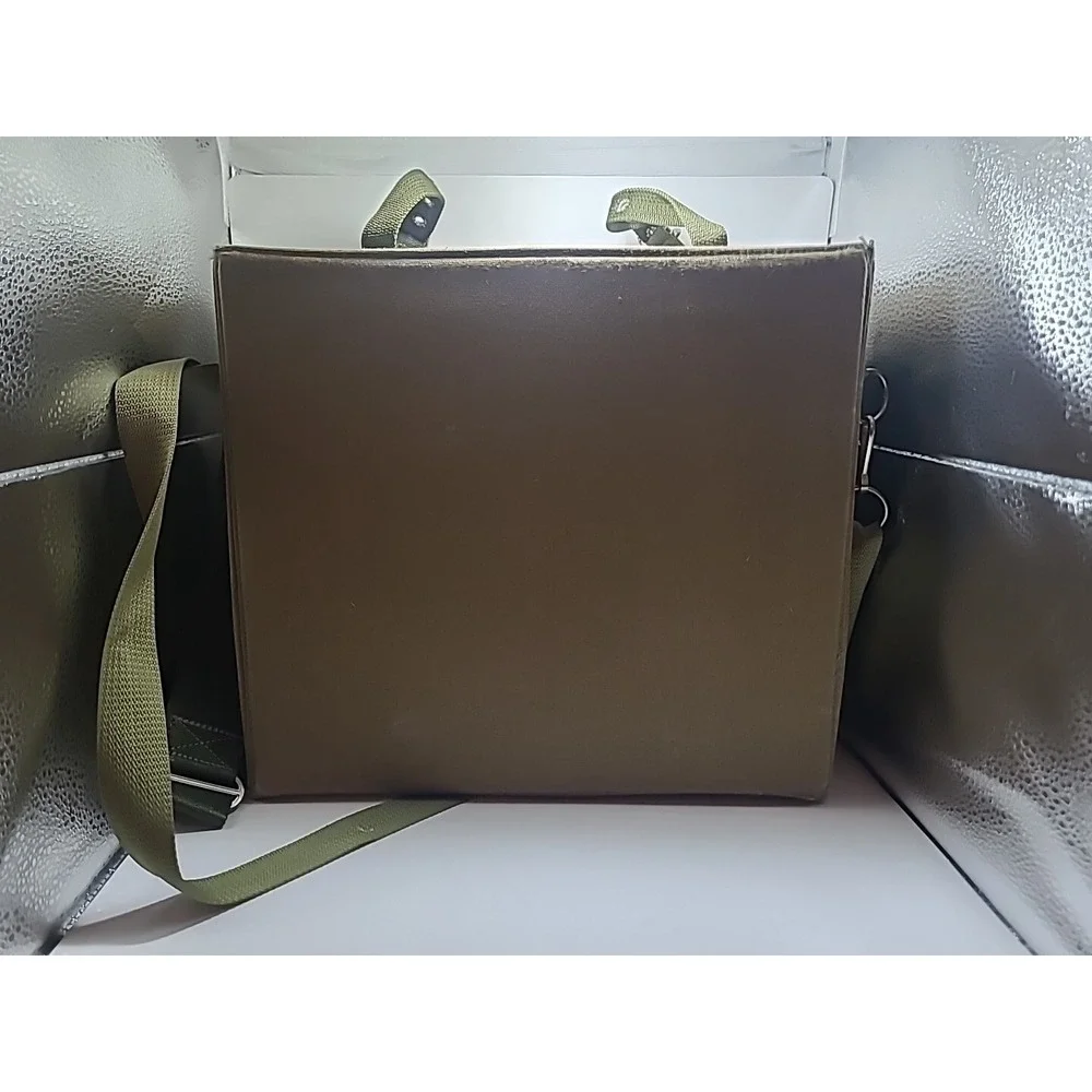 Surplus Czech Czechoslovakian Military Army Medical Kit‎ First Aid Kit Z Vzor 80